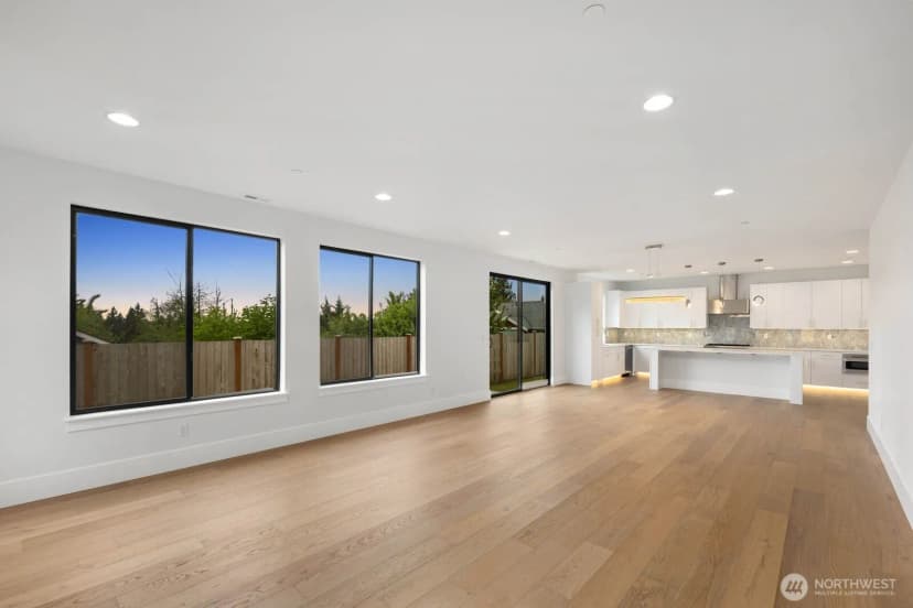 Property photo for 16219 Simonds Road Ne, Kenmore photo 19