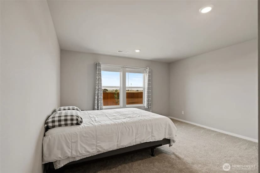 Property photo for 1802 S Mallard Way #31, Ellensburg photo 15