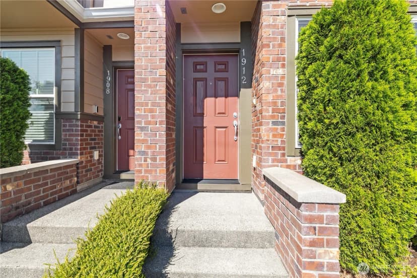Property photo for 1912 113th Place Se, Everett photo 31