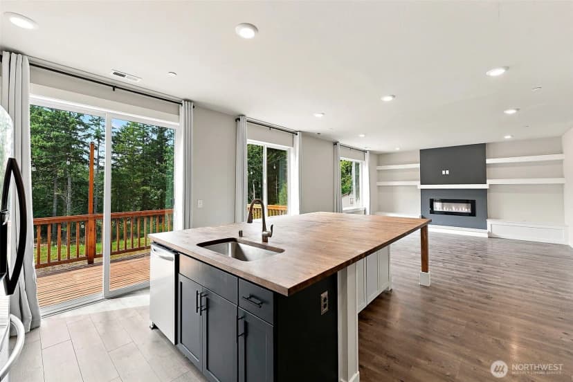 Property photo for 7701 208th Avenue E, Bonney Lake photo 13