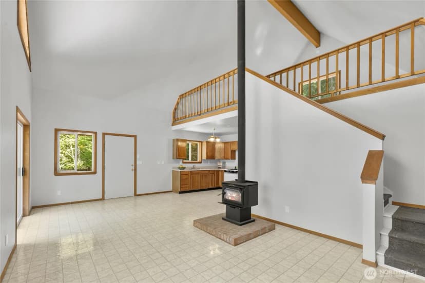 Property photo for 390 Tillman Creek Road, Cle Elum photo 6
