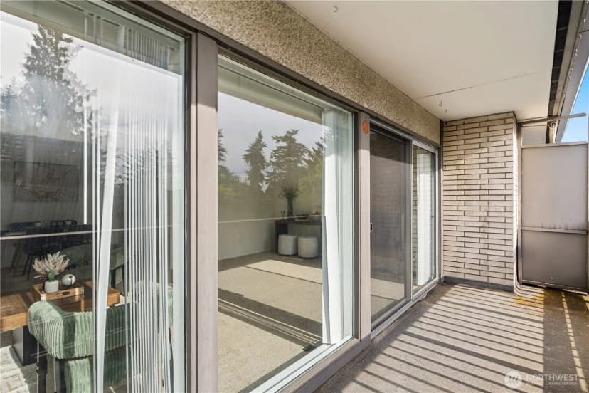 Property photo for 2500 81st Avenue Se #351, Mercer Island photo 3