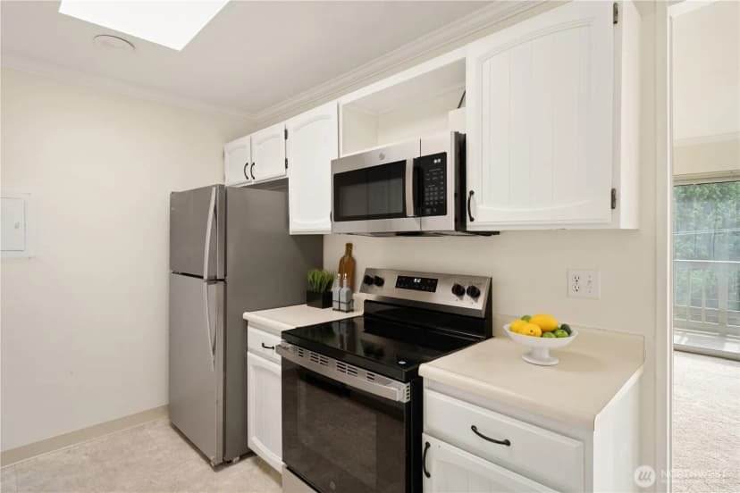 Property photo for 2500 81st Avenue Se #351, Mercer Island photo 14