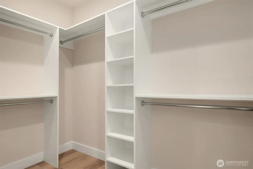 Property photo for 910 15th Avenue #b, Seattle photo 16