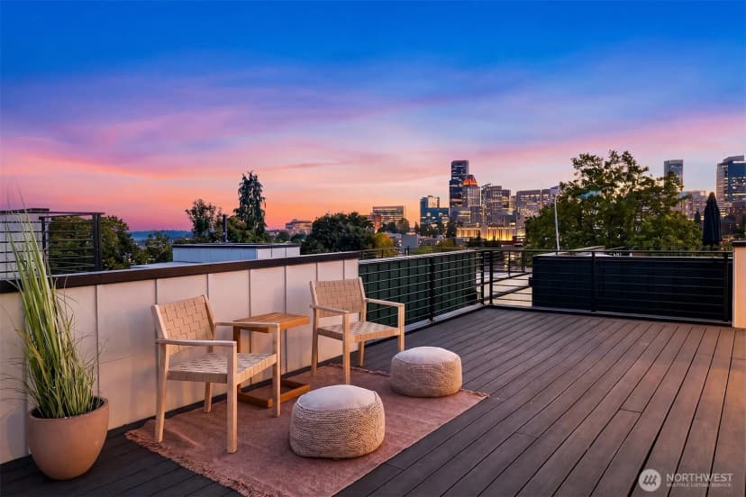 Property photo for 910 15th Avenue #b, Seattle photo 19