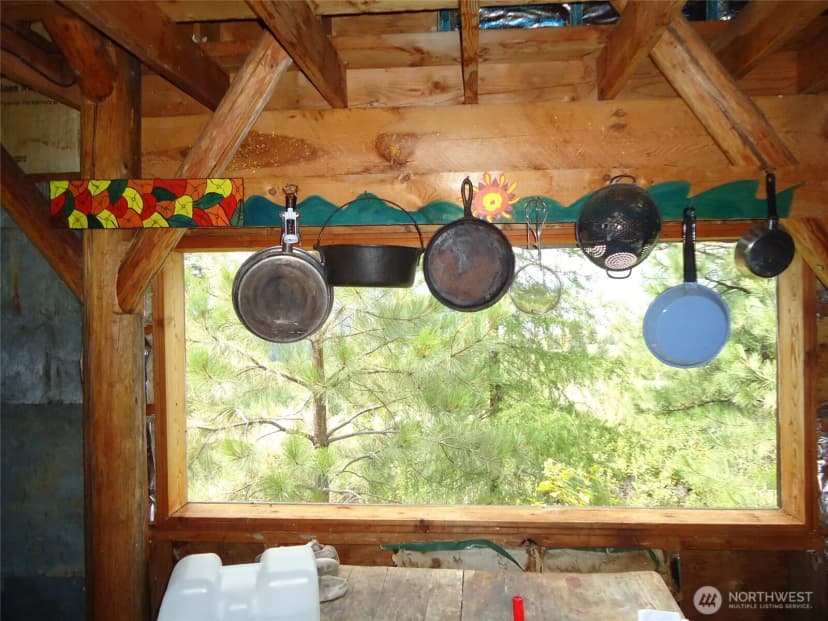 Property photo for 29 Yellow Brick Road, Republic photo 7