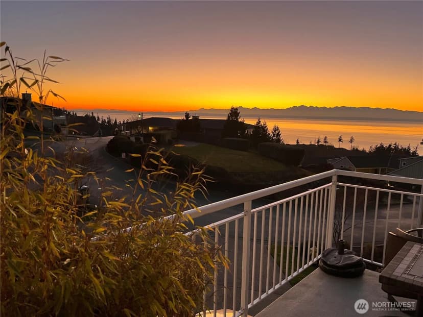 Property photo for 10919 E Villa Monte Drive, Mukilteo photo 23
