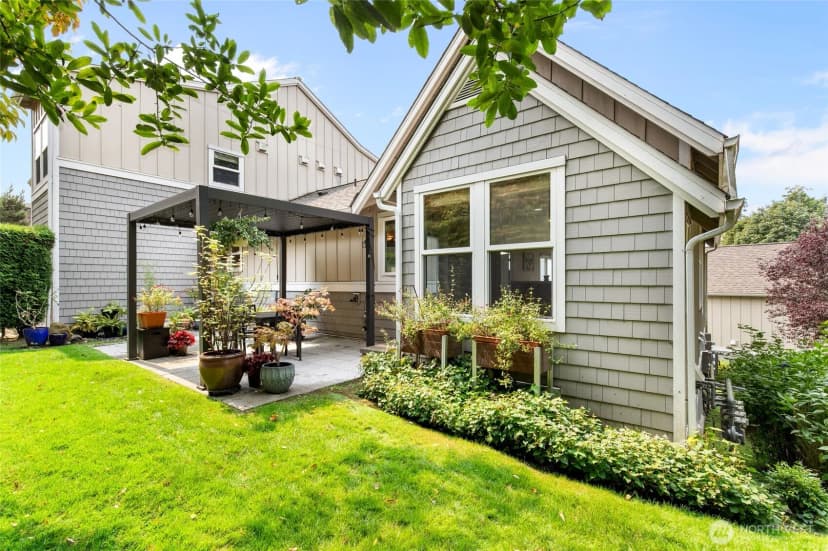 Property photo for 10919 E Villa Monte Drive, Mukilteo photo 12