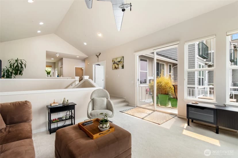 Property photo for 10919 E Villa Monte Drive, Mukilteo photo 15