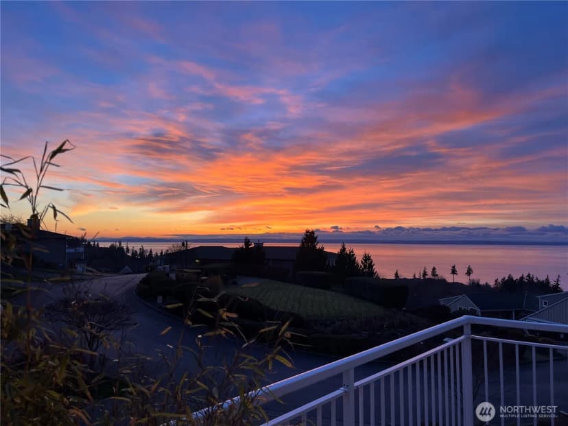 Property photo for 10919 E Villa Monte Drive, Mukilteo photo 18