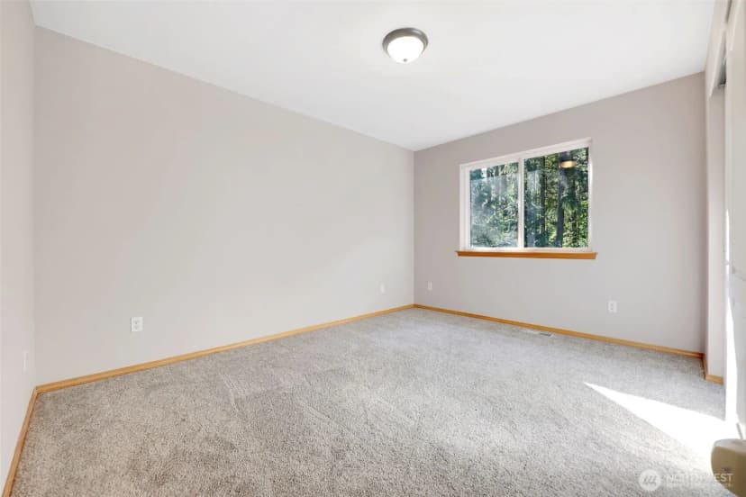 Property photo for 2626 145th Street Nw, Marysville photo 16