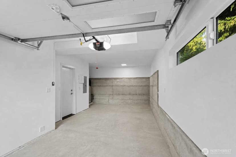 Property photo for 12749 37th Avenue Ne, Seattle photo 28