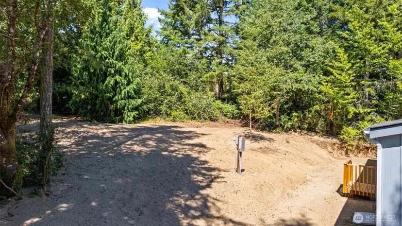 Property photo for 1615 Lake Drive Sw, Lakebay photo 16