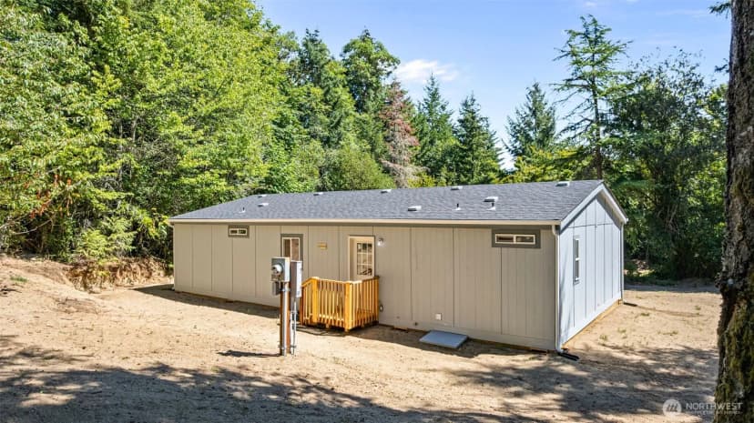 Property photo for 1615 Lake Drive Sw, Lakebay photo 20