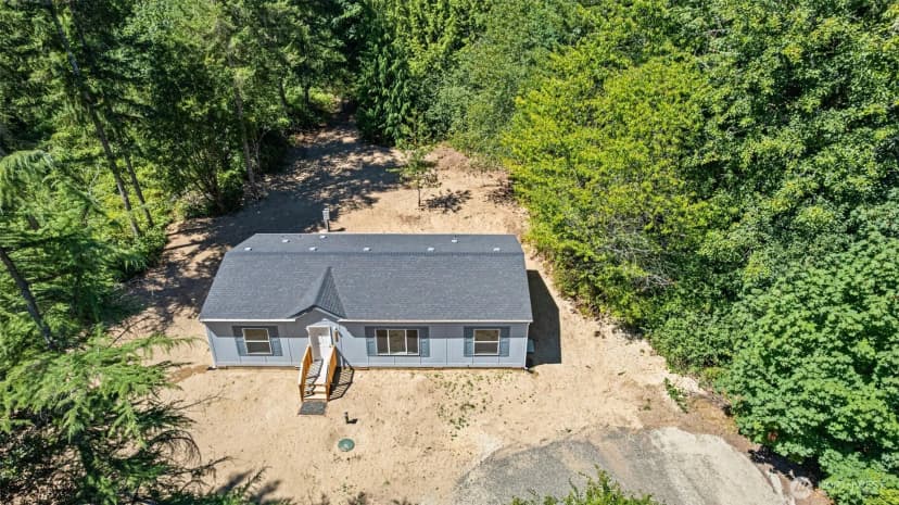 Property photo for 1615 Lake Drive Sw, Lakebay photo 19