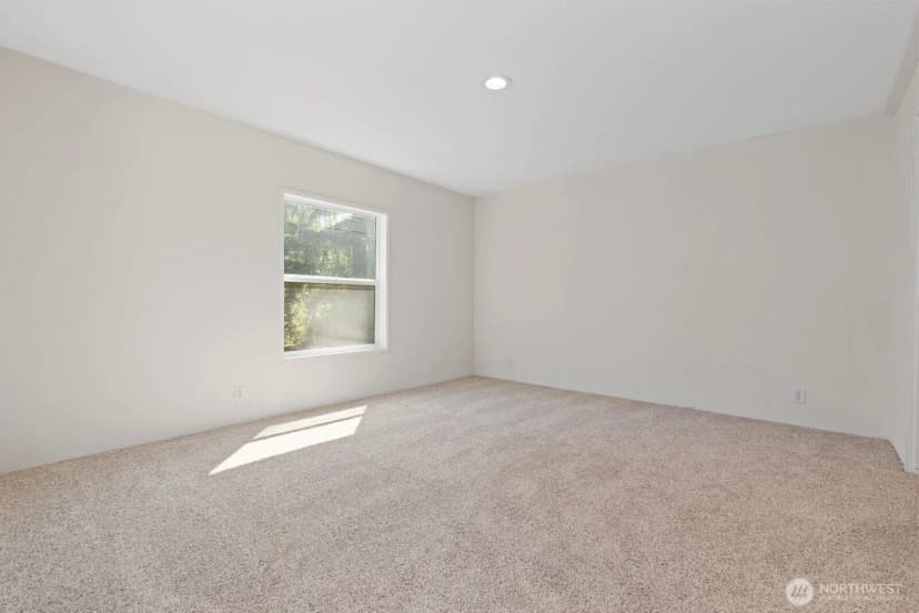 Property photo for 1615 Lake Drive Sw, Lakebay photo 9