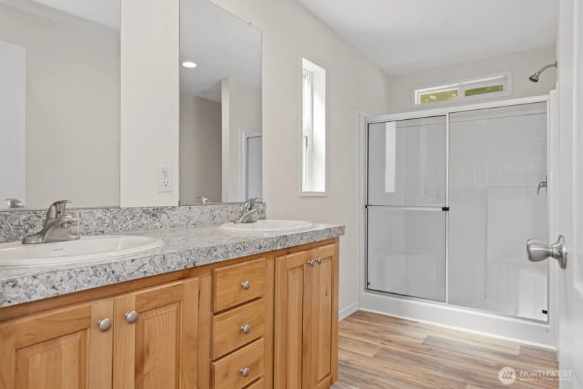 Property photo for 1615 Lake Drive Sw, Lakebay photo 10
