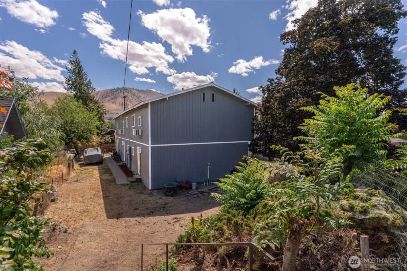Property photo for 225 W Highland Avenue, Chelan photo 13