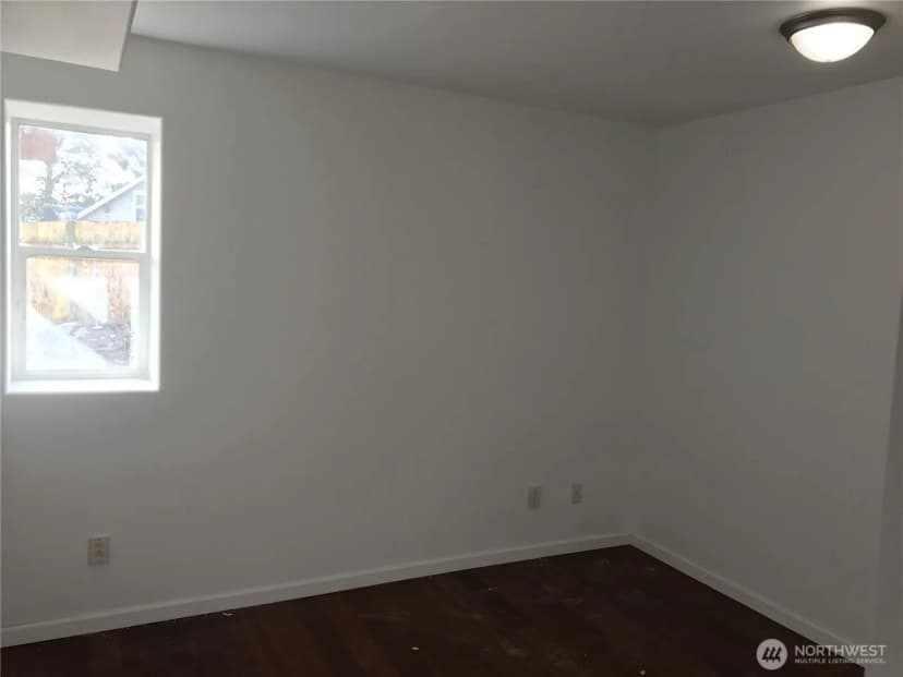 Property photo for 12624 42nd Avenue S, Tukwila photo 13