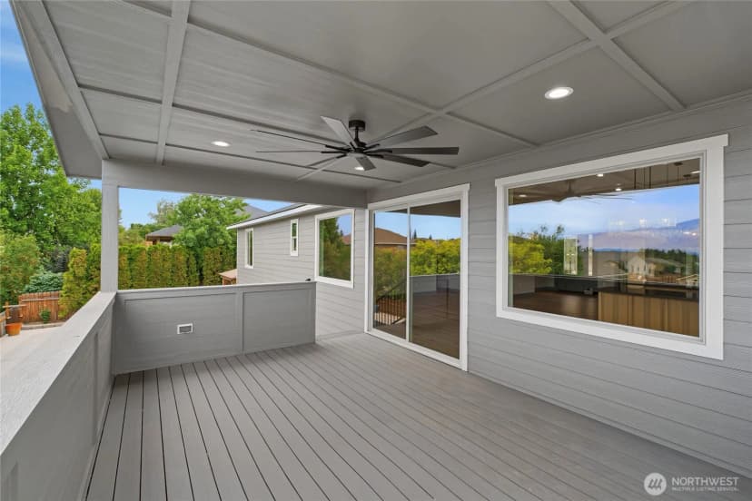 Property photo for 76 S Meadowbrook Lane, East Wenatchee photo 15