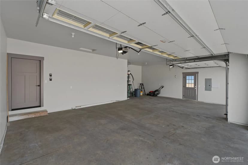 Property photo for 76 S Meadowbrook Lane, East Wenatchee photo 27
