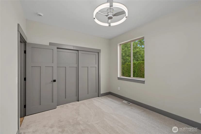 Property photo for 76 S Meadowbrook Lane, East Wenatchee photo 23