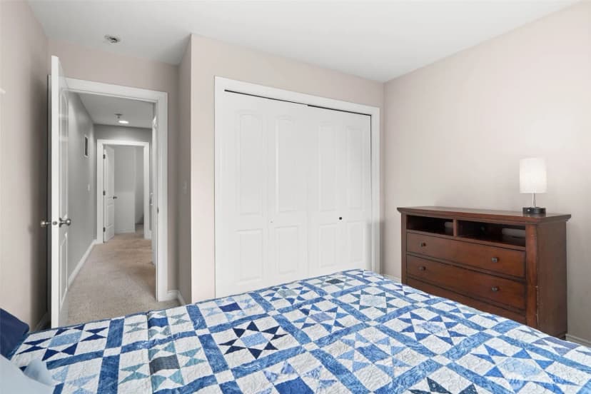 Property photo for 317 66th Avenue Ne, Tacoma photo 18