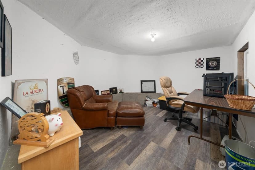 Property photo for 317 66th Avenue Ne, Tacoma photo 21