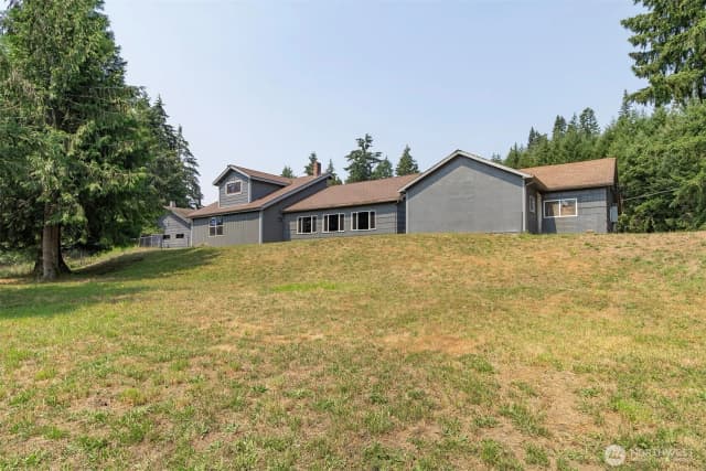 Property photo for 101 Linda Vista Drive, Chehalis
