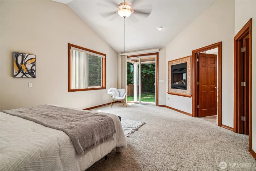 Property photo for 1408 180th Avenue E, Lake Tapps photo 18
