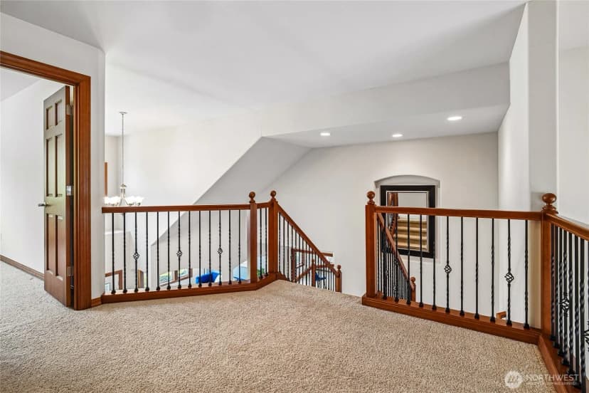 Property photo for 1408 180th Avenue E, Lake Tapps photo 17