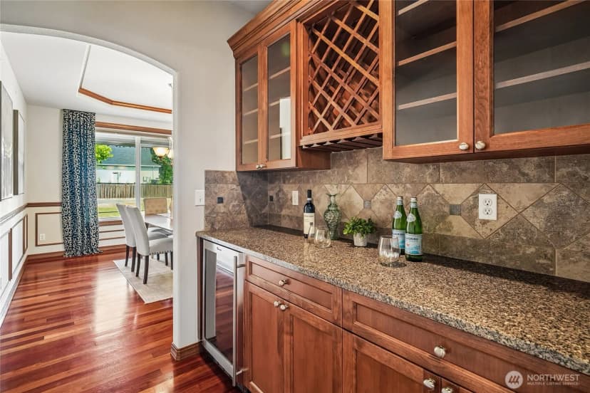 Property photo for 1408 180th Avenue E, Lake Tapps photo 13