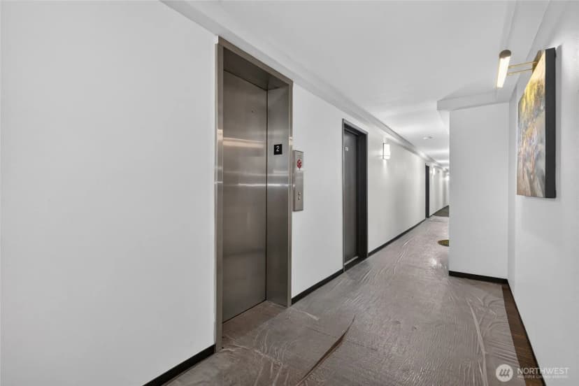 Property photo for 733 S Lake St #209, Kirkland photo 7