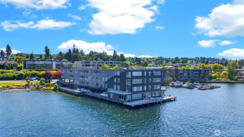 Property photo for 733 S Lake St #209, Kirkland photo 5