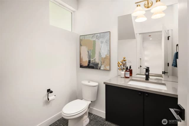 Property photo for 1713 17th Avenue, Seattle photo 3