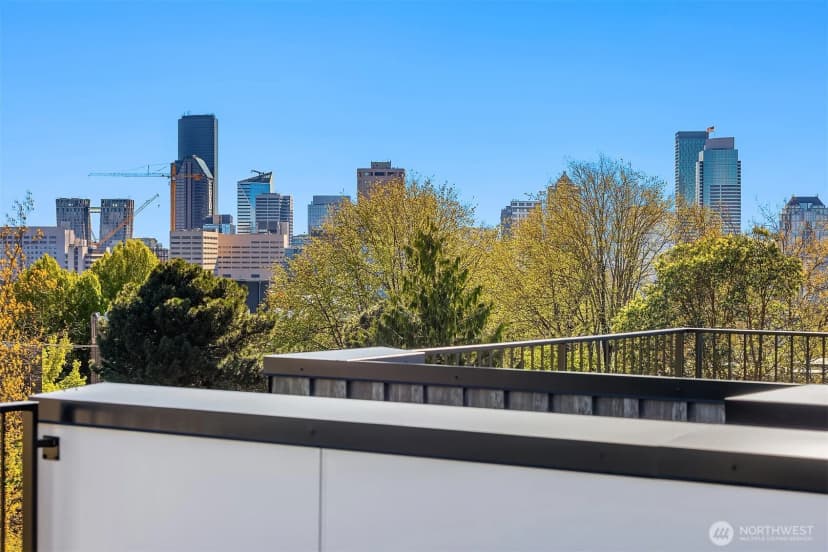 Property photo for 1713 17th Avenue, Seattle photo 22