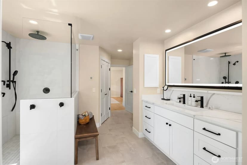 Property photo for 23013 Se 41st Place, Sammamish photo 23