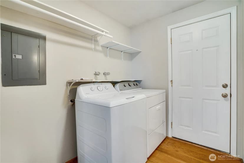 Property photo for 20643 Church Lake Drive E, Bonney Lake photo 11