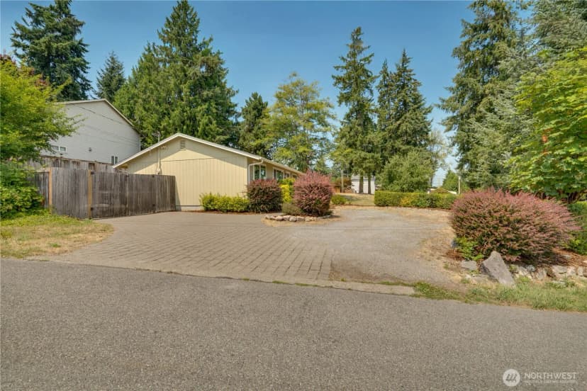Property photo for 20643 Church Lake Drive E, Bonney Lake photo 27