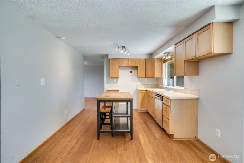 Property photo for 20643 Church Lake Drive E, Bonney Lake photo 8