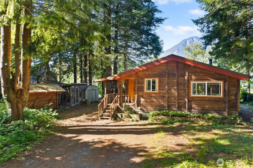 Property photo for 18017 433rd Avenue Se, Gold Bar photo 3