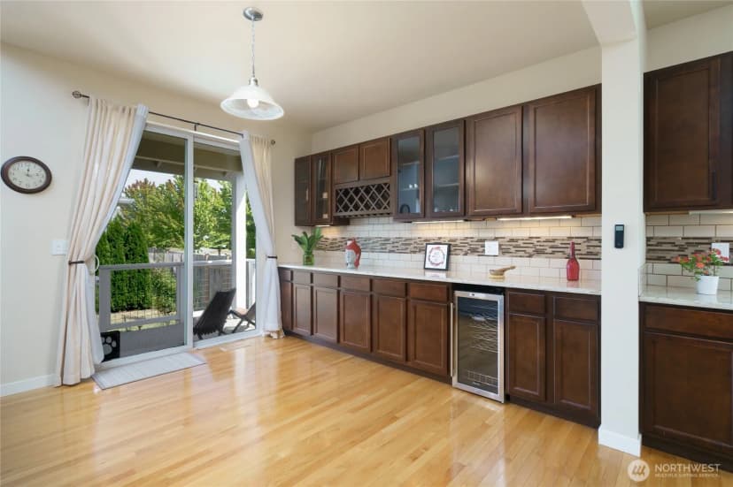 Property photo for 1758 Hillcrest Loop, Mount Vernon photo 8