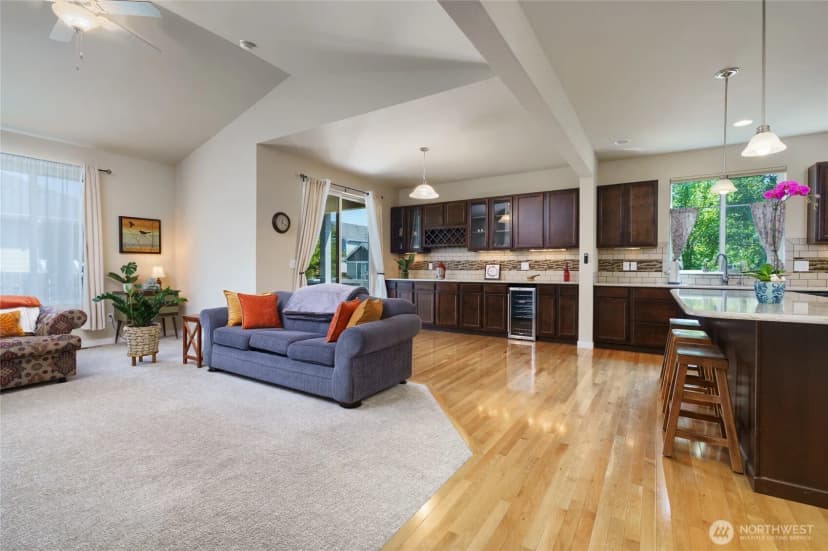 Property photo for 1758 Hillcrest Loop, Mount Vernon photo 9