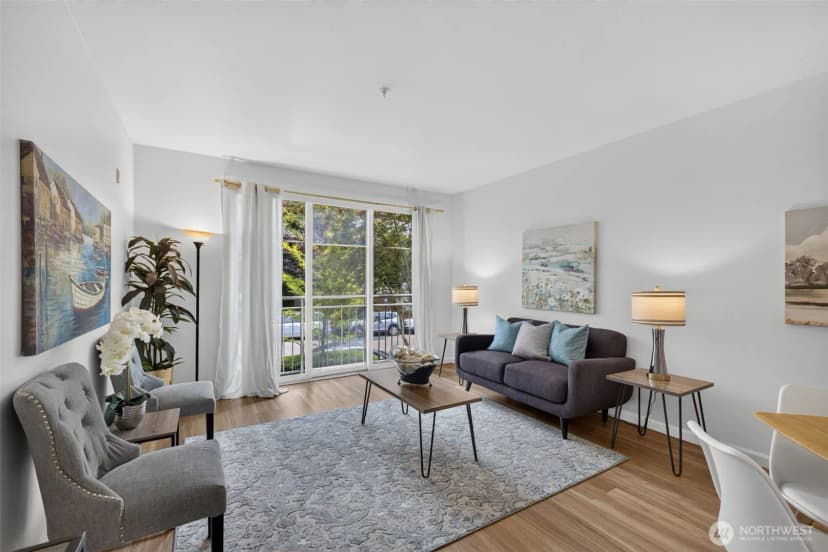 Property photo for 1220 E Columbia Street #202, Seattle photo 8