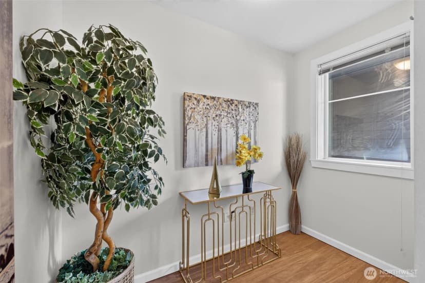Property photo for 1220 E Columbia Street #202, Seattle photo 17