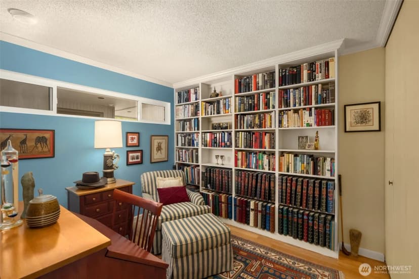 Property photo for 807 Lake Street S #301, Kirkland photo 15
