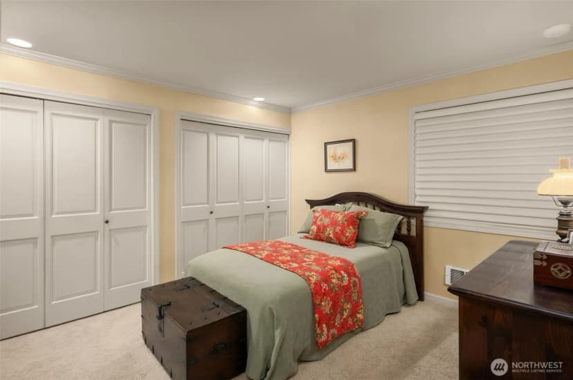 Property photo for 807 Lake Street S #301, Kirkland photo 12