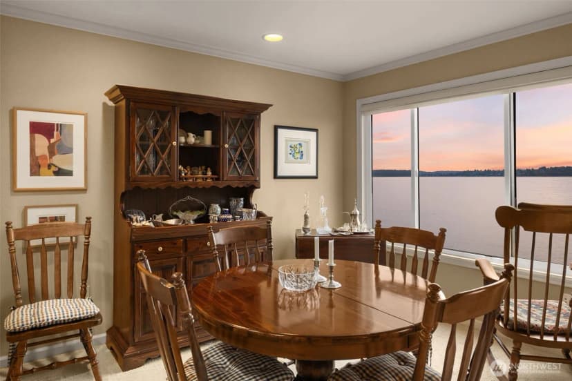 Property photo for 807 Lake Street S #301, Kirkland photo 4