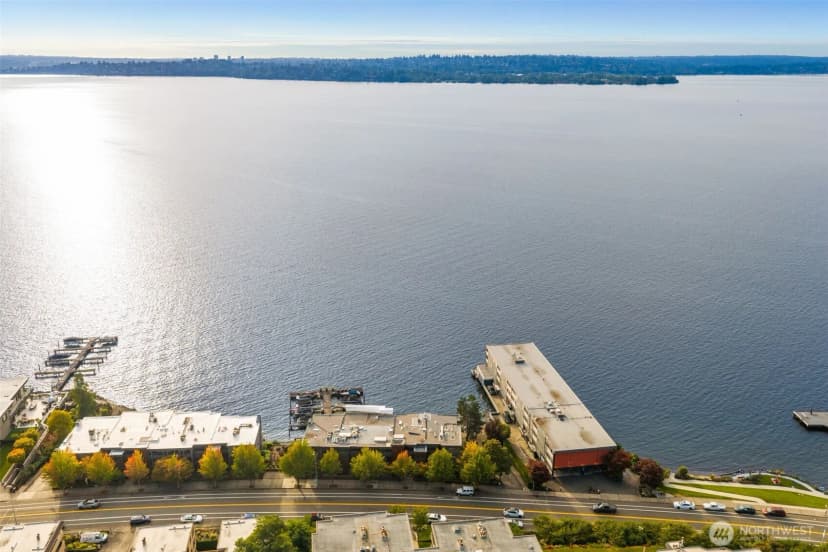 Property photo for 807 Lake Street S #301, Kirkland photo 25