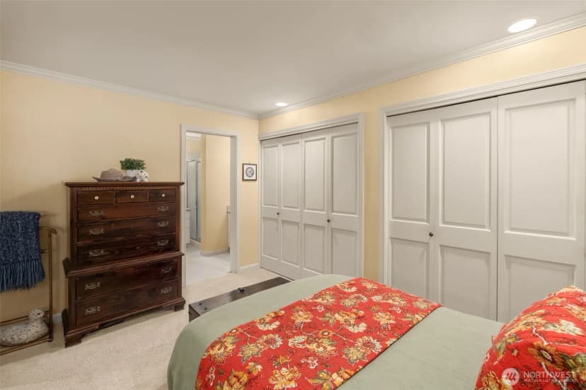 Property photo for 807 Lake Street S #301, Kirkland photo 13
